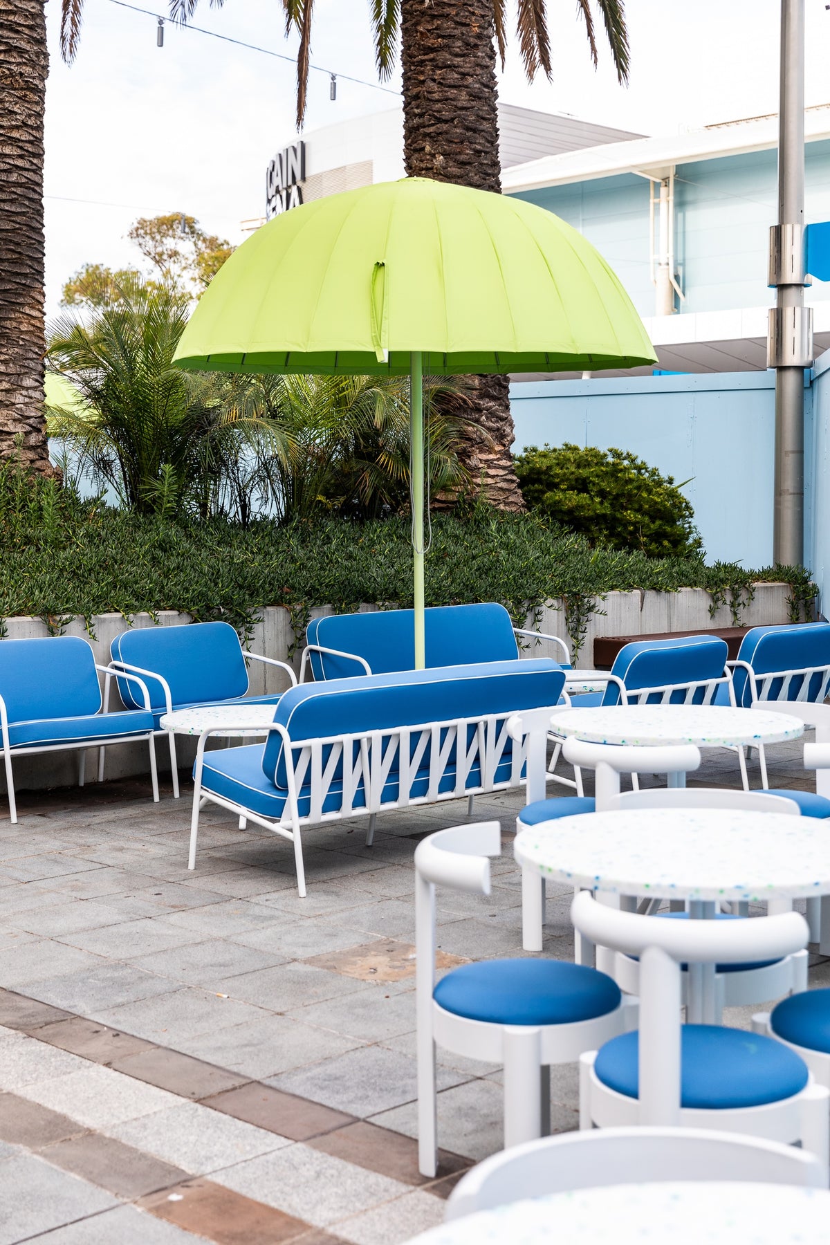 Isla Dome Umbrella