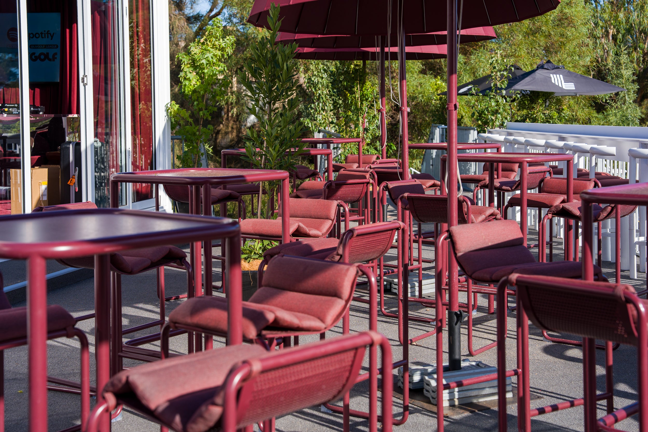 Isla Bar Stool