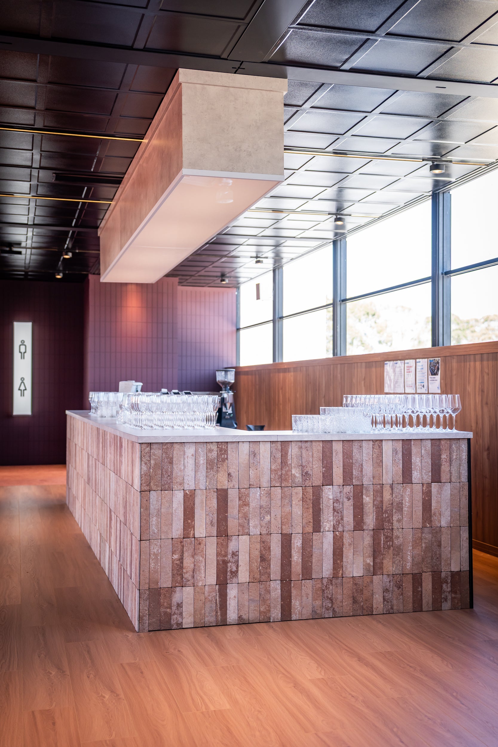 Custom bar work in the Australian F1 Grand Prix