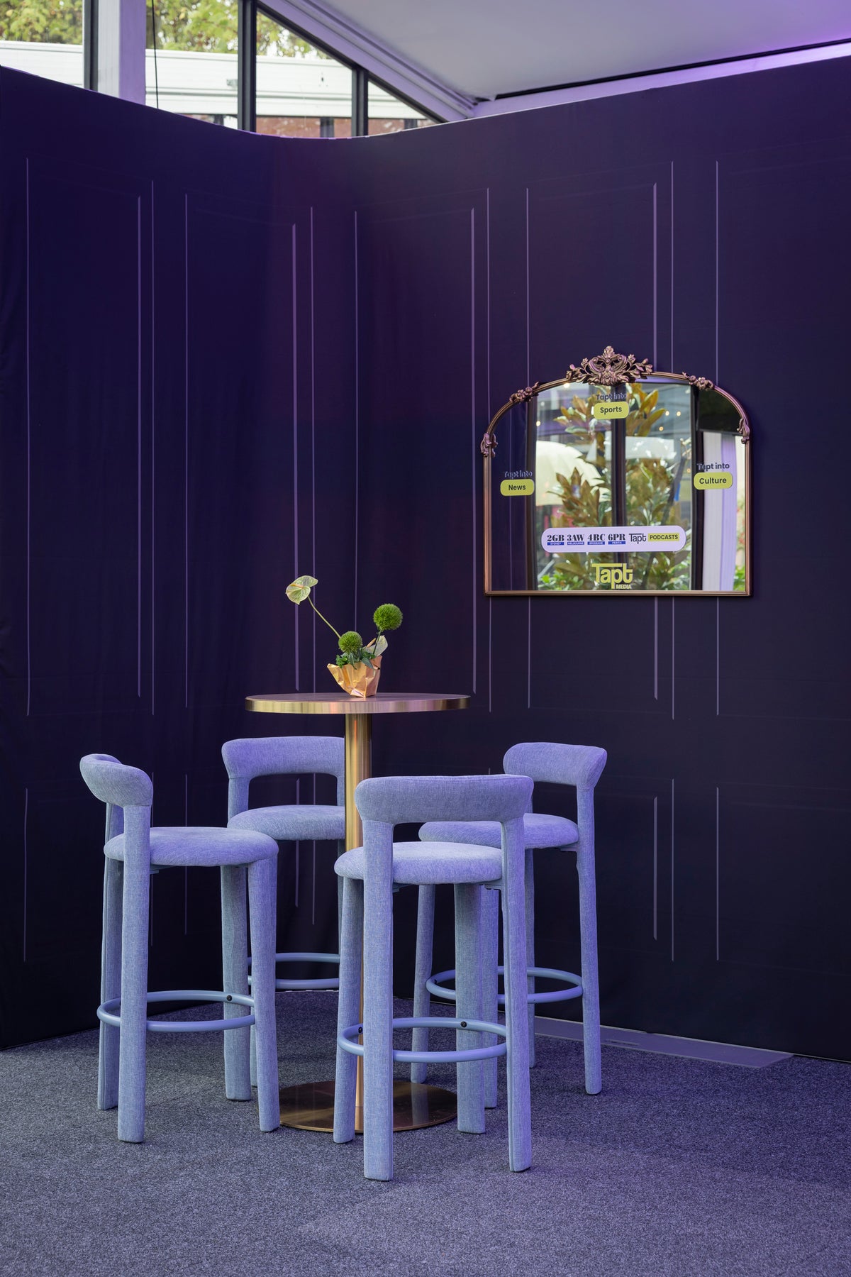 Cameo Stool