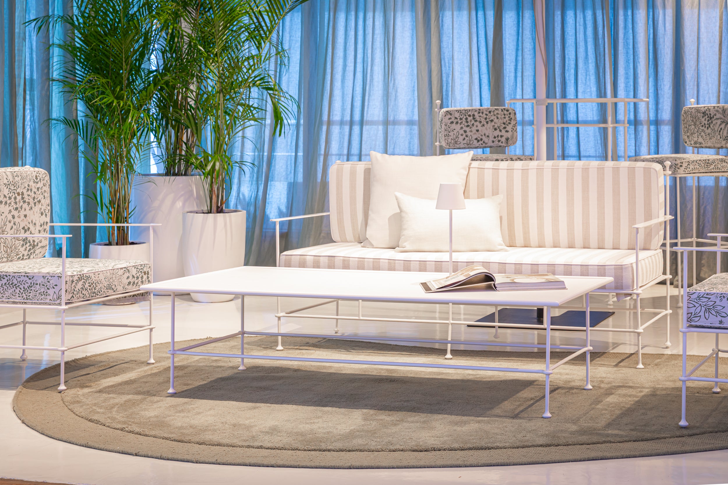 Gigi Sofa