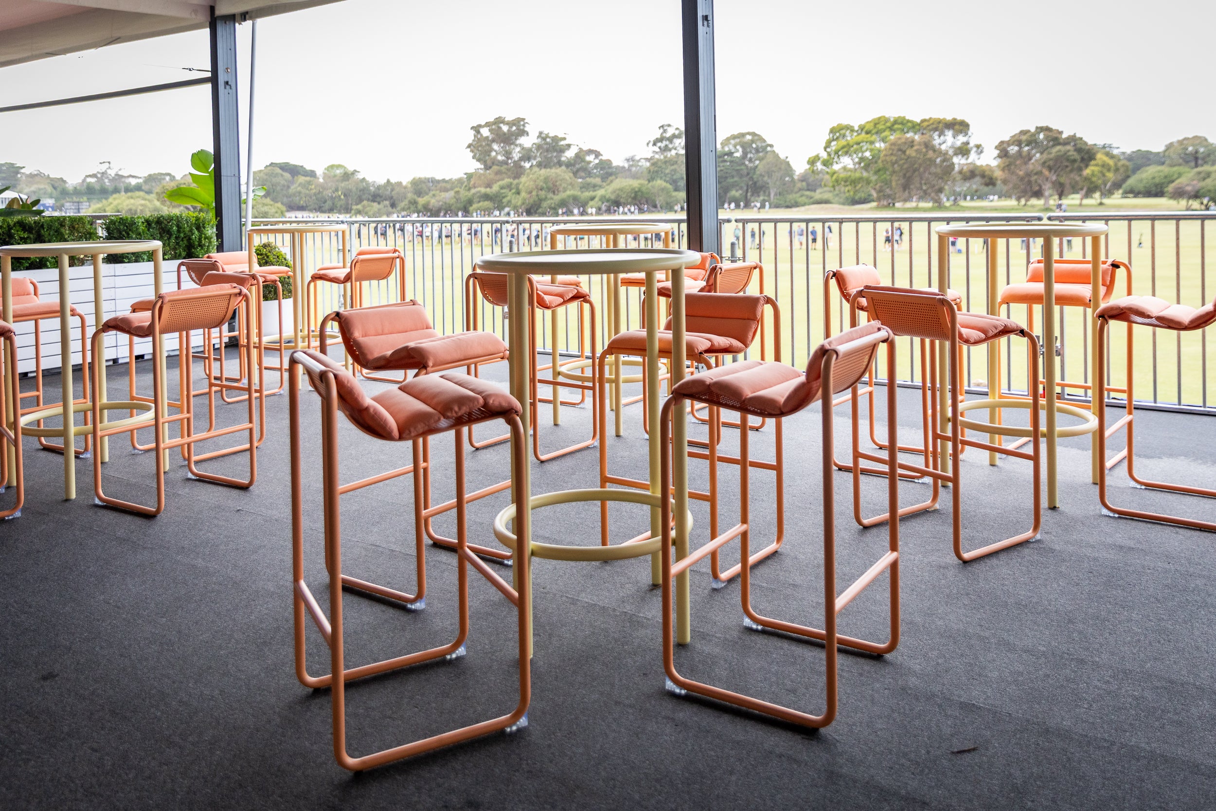 Isla Bar Stool